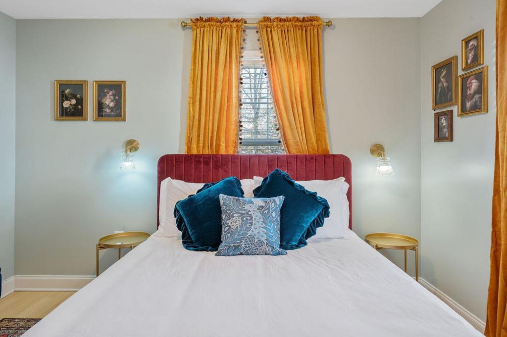 ראלי New Victorian Theme, 3Br, Lrg Backyard Close To Pnc Arena, Downtown, And Rdu Airport מראה חיצוני תמונה