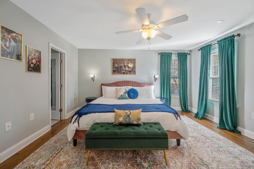ראלי New Victorian Theme, 3Br, Lrg Backyard Close To Pnc Arena, Downtown, And Rdu Airport מראה חיצוני תמונה
